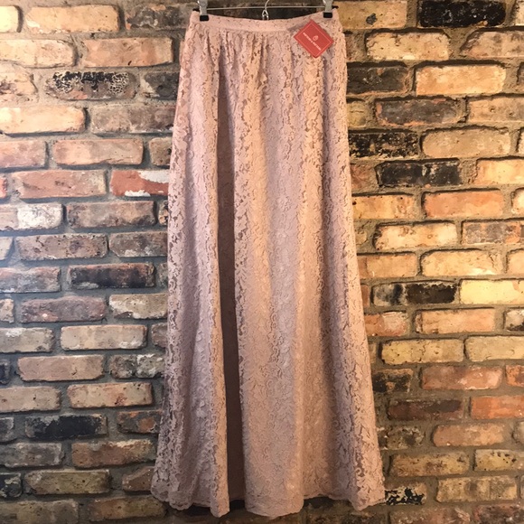 🆕NWT BHLDN Cambria Skirt - blush pink lace maxi - Picture 9 of 16
